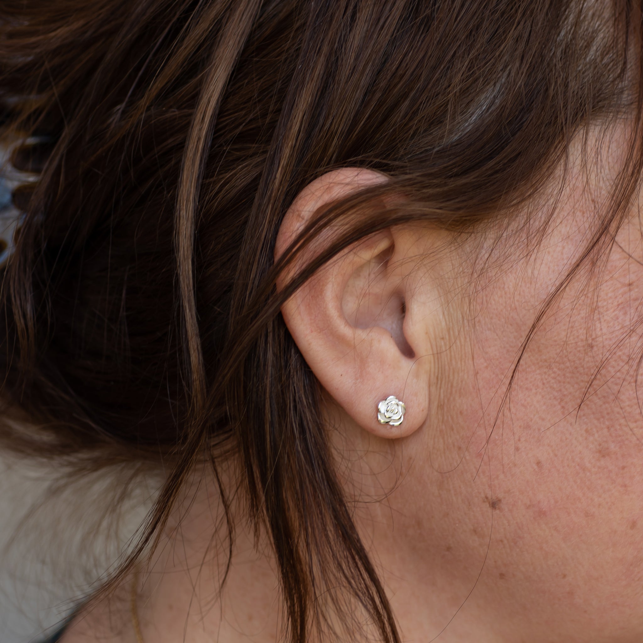 ES088 - Sterling Silver Rose Stud Earrings