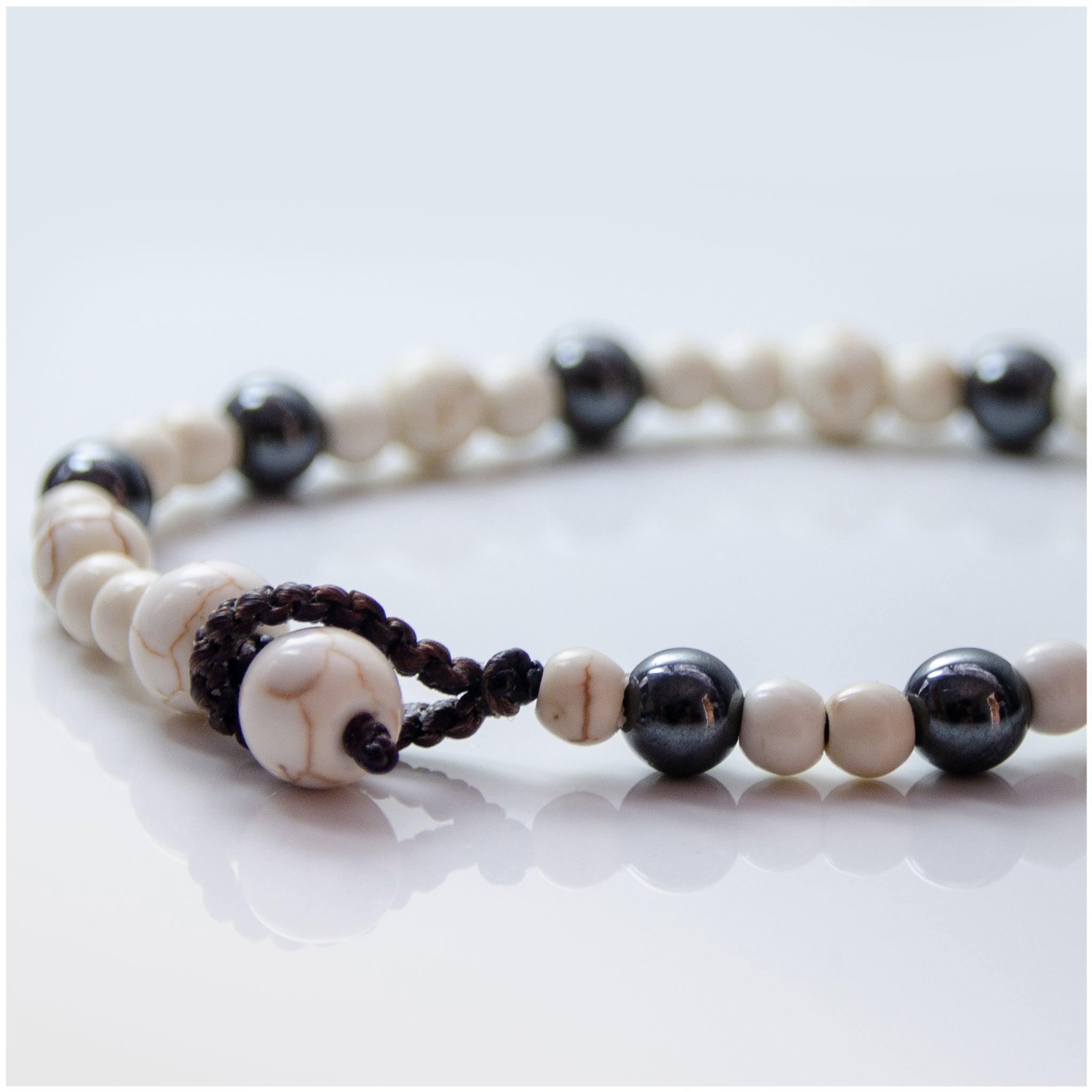 BB001 - Bracelet Beaded With Howlite & Hematite Beads