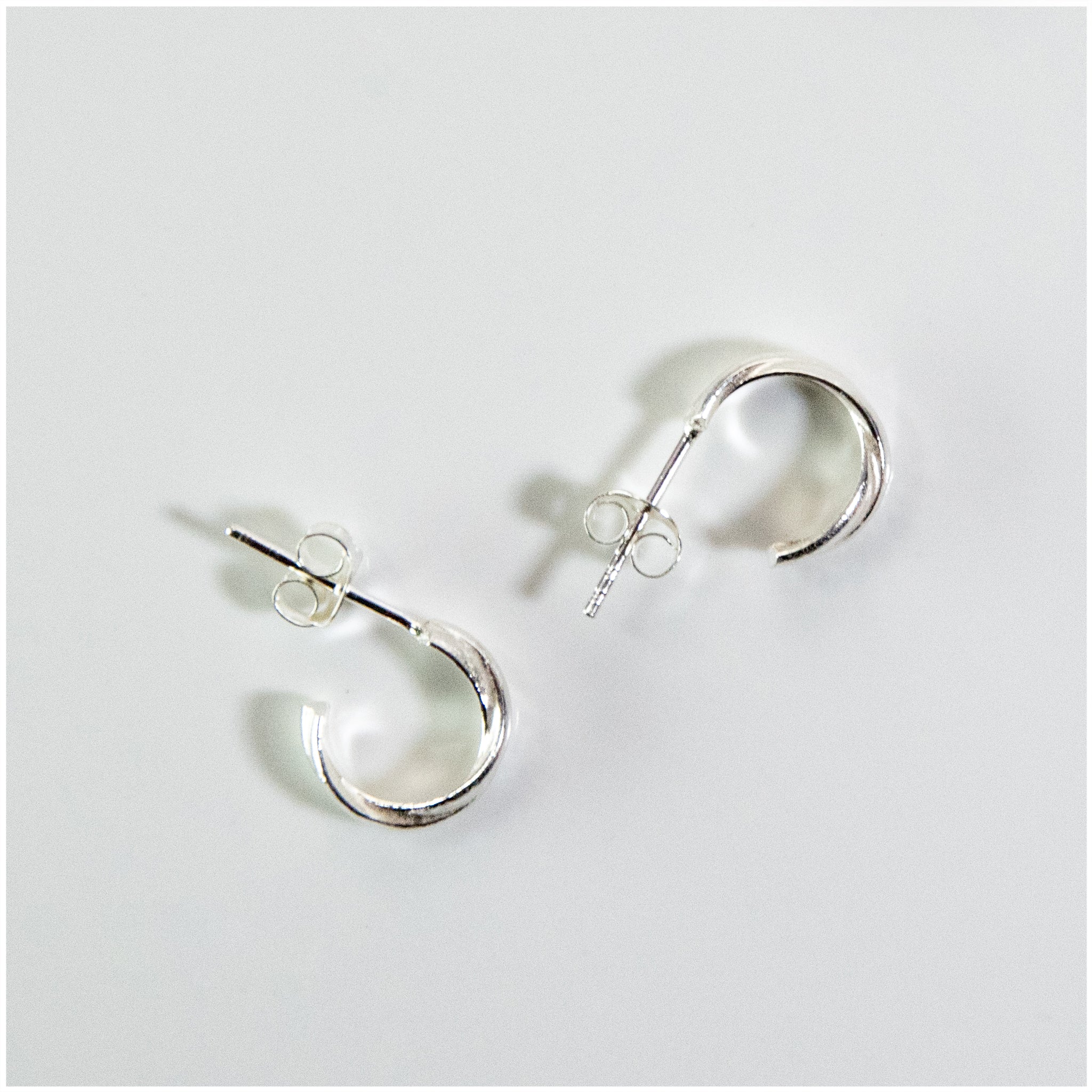 ES046 - Sterling Silver Push Back Earrings