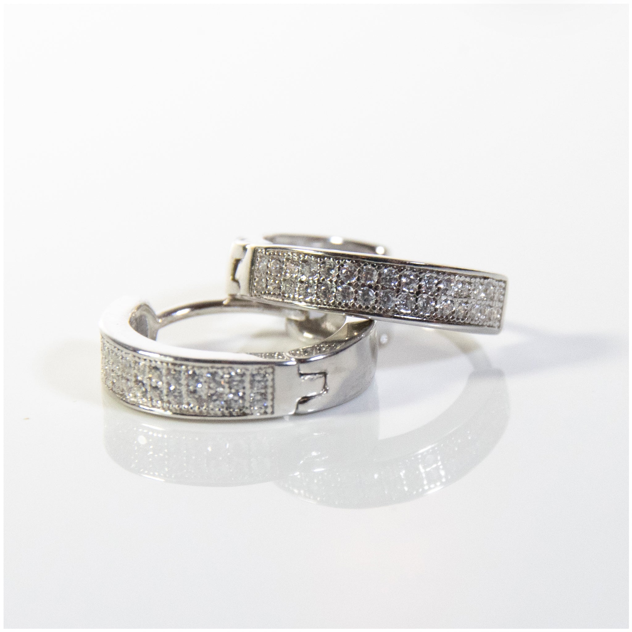 ES073 - Sterling Silver Hoop Earrings with CZ