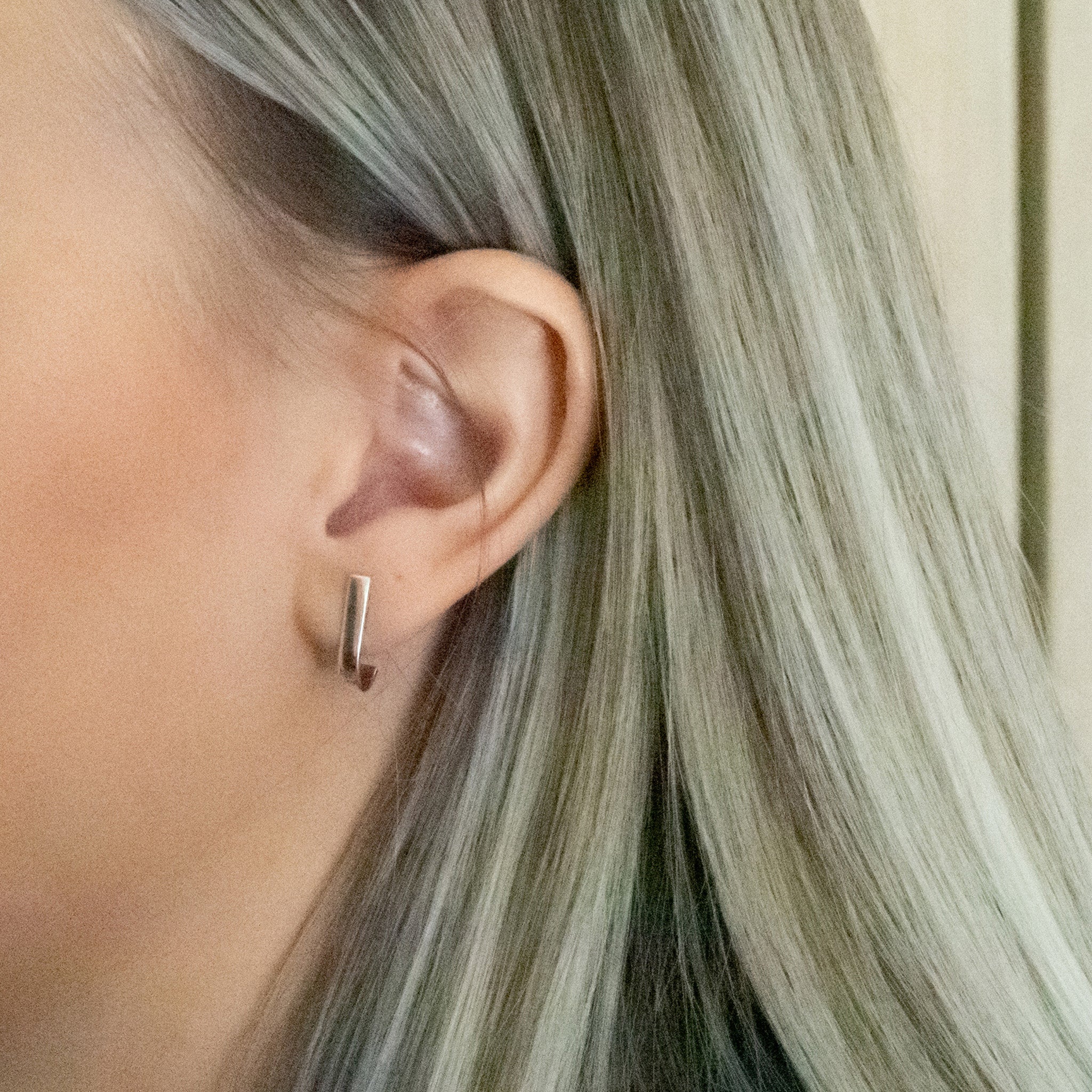 ES082 - Sterling Silver Earrings